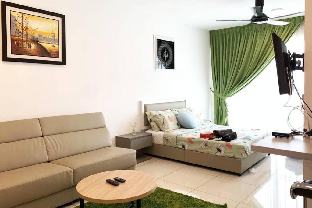 Zy Studio @ Evo Soho Bangi Astro Wifi Netflix Extérieur photo